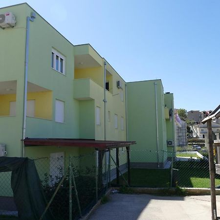 Heidi Apartment โปดสตรานา ภายนอก รูปภาพ