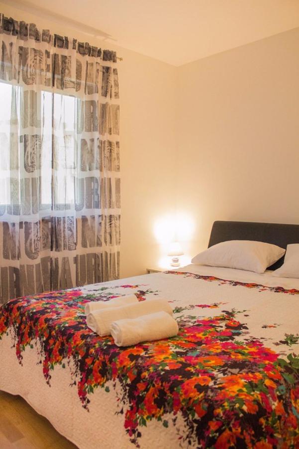 Heidi Apartment โปดสตรานา ภายนอก รูปภาพ